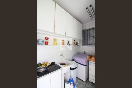 Casa à venda com 248m², 5 quartos e 6 vagasÁrea de Serviço