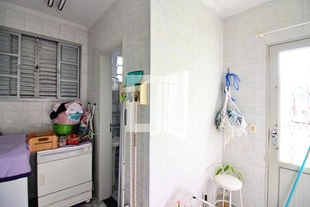 Casa à venda com 248m², 5 quartos e 6 vagasÁrea de Serviço