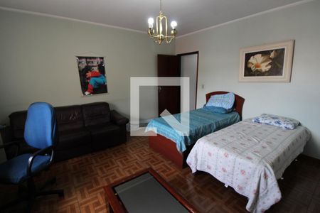 Casa para alugar com 230m², 2 quartos e 2 vagasQuarto 2