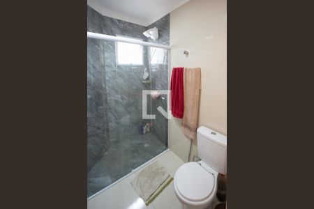 Casa à venda com 106m², 3 quartos e 4 vagas Casa à venda com 106m², 3 quartos e 4 vagasBanheiro da Suite