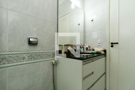 Casa à venda com 230m², 4 quartos e 3 vagasBanheiro da Suíte 2