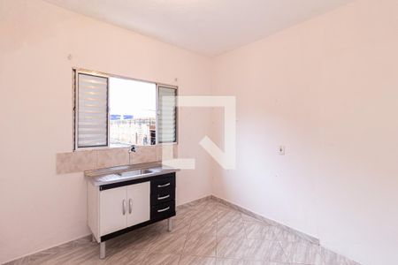 Cozinha de casa para alugar com 1 quarto, 45m² em Jardim Primeiro de Maio (chácara Fazendinha), Osasco