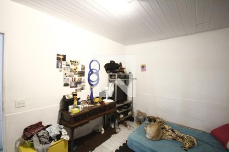 Casa à venda com 140m², 4 quartos e sem vagaSuíte