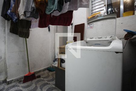 Casa à venda com 140m², 4 quartos e sem vagaÁrea de Serviço