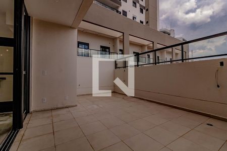 Apartamento à venda com 95m², 2 quartos e 1 vaga Apartamento à venda com 95m², 2 quartos e 1 vagaÁrea de Serviço