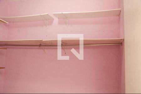 Casa à venda com 154m², 2 quartos e 2 vagasCloset do quarto 1