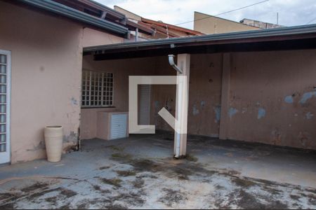 Casa à venda com 154m², 2 quartos e 2 vagasGaragem