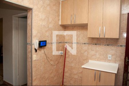 Casa à venda com 154m², 2 quartos e 2 vagasCozinha