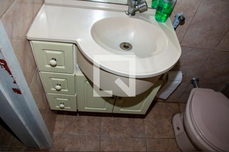 Casa à venda com 154m², 2 quartos e 2 vagasBanheiro