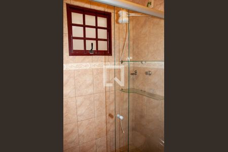 Casa à venda com 154m², 2 quartos e 2 vagasBanheiro da Suíte