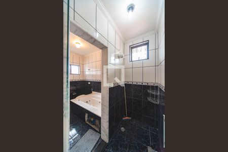 Casa à venda com 220m², 3 quartos e 2 vagas Casa à venda com 220m², 3 quartos e 2 vagasBanheiro do Quarto 1