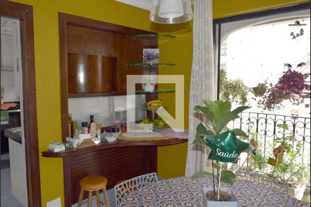 Apartamento à venda com 350m², 3 quartos e 4 vagasCopa