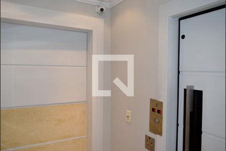 Apartamento à venda com 350m², 3 quartos e 4 vagasHall elevador