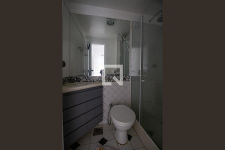 Casa à venda com 370m², 5 quartos e 3 vagas Casa à venda com 370m², 5 quartos e 3 vagasBanheiro dos Quartos