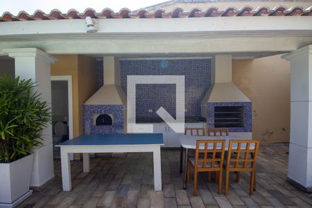 Casa à venda com 370m², 5 quartos e 3 vagas Casa à venda com 370m², 5 quartos e 3 vagasÁrea Gourmet