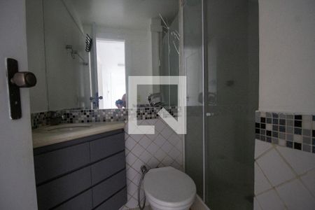 Casa à venda com 370m², 5 quartos e 3 vagas Casa à venda com 370m², 5 quartos e 3 vagasBanheiro dos Quartos