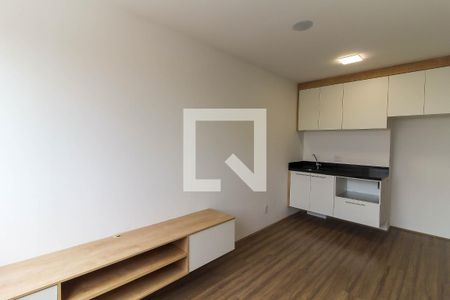 Sala/Cozinha de apartamento para alugar com 2 quartos, 38m² em Quarta Parada, São Paulo