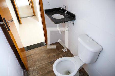 Apartamento à venda com 124m², 2 quartos e 2 vagas Apartamento à venda com 124m², 2 quartos e 2 vagasBanheiro da Suite