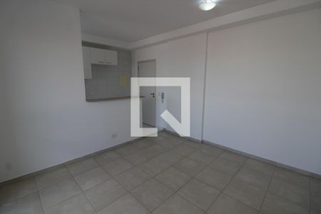 Sala/Cozinha de apartamento para alugar com 1 quarto, 57m² em Sapopemba, São Paulo