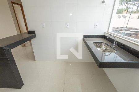 Apartamento à venda com 68m², 2 quartos e 1 vagaCozinha