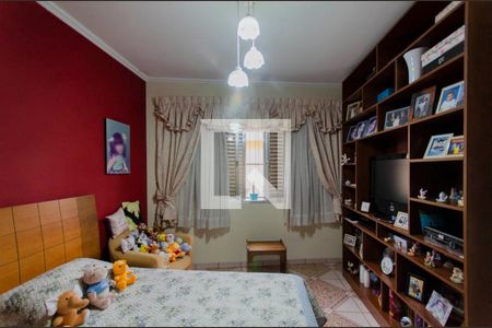Casa à venda com 372m², 6 quartos e 6 vagas Casa à venda com 372m², 6 quartos e 6 vagasQuarto 2