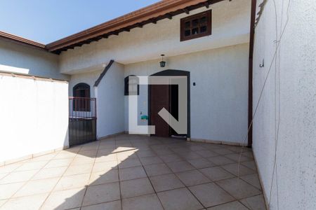 Casa à venda com 170m², 3 quartos e 4 vagas Casa à venda com 170m², 3 quartos e 4 vagasVaranda Suíte 2