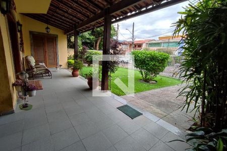 Casa de condomínio à venda com 282m², 3 quartos e 3 vagasÁrea Externa