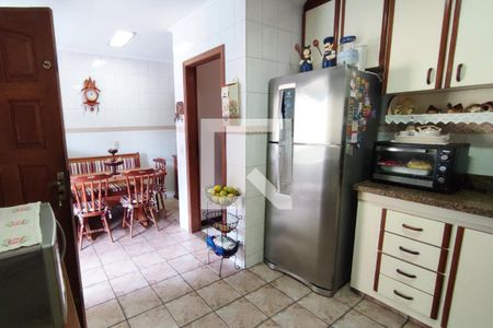 Casa de condomínio à venda com 282m², 3 quartos e 3 vagasCozinha