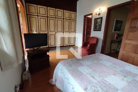 Casa de condomínio à venda com 282m², 3 quartos e 3 vagasSuite 1