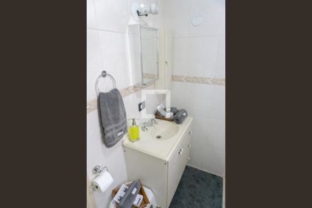 Apartamento à venda com 114m², 3 quartos e sem vagaBanheiro da Suíte