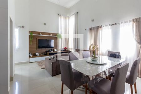 Sala de  Jantar  de casa de condomínio para alugar com 3 quartos, 190m² em Santa Cruz, Campinas