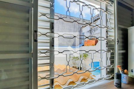 Casa à venda com 98m², 2 quartos e 2 vagas Casa à venda com 98m², 2 quartos e 2 vagasVista do Quarto 2