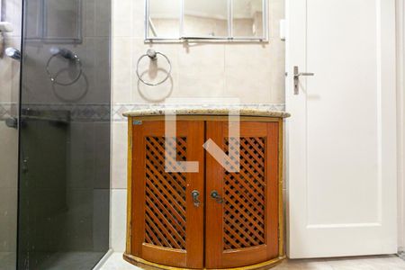 Apartamento à venda com 106m², 3 quartos e 1 vaga Apartamento à venda com 106m², 3 quartos e 1 vagaBanheiro