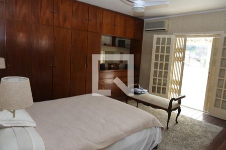 Casa à venda com 400m², 3 quartos e 3 vagasQuarto 3 - Suíte