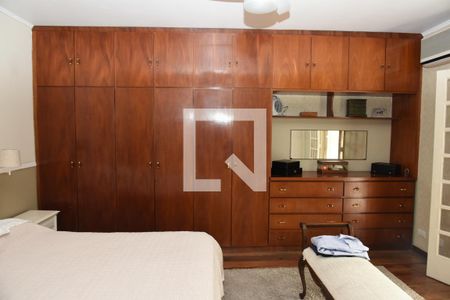 Casa à venda com 400m², 3 quartos e 3 vagasQuarto 3 - Suíte