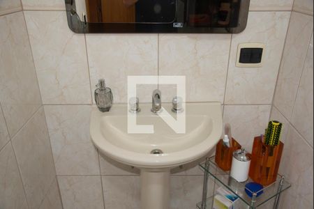 Apartamento à venda com 412m², 6 quartos e 4 vagas Apartamento à venda com 412m², 6 quartos e 4 vagasBanheiro da Suíte 2