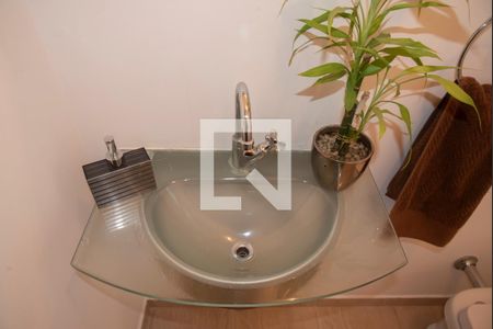 Apartamento à venda com 412m², 6 quartos e 4 vagas Apartamento à venda com 412m², 6 quartos e 4 vagasLavabo