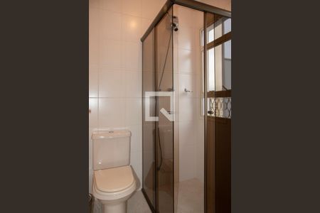 Apartamento à venda com 412m², 6 quartos e 4 vagas Apartamento à venda com 412m², 6 quartos e 4 vagasBanheiro 2