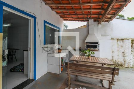 Casa à venda com 5400m², 4 quartos e 5 vagas Casa à venda com 5400m², 4 quartos e 5 vagasÁrea da Churrasqueira