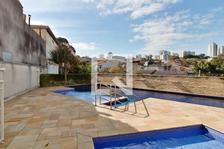 Apartamento à venda com 75m², 2 quartos e 2 vagas Apartamento à venda com 75m², 2 quartos e 2 vagasÁrea comum - Piscina