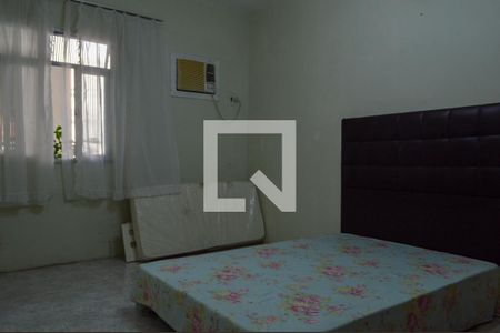 Casa de condomínio à venda com 240m², 4 quartos e 5 vagasSuíte da  Edicula 