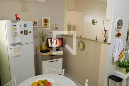 Casa de condomínio à venda com 240m², 4 quartos e 5 vagasCozinha