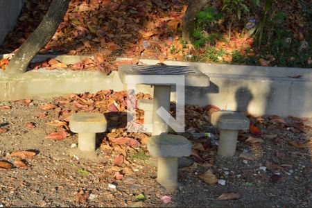 Casa de condomínio à venda com 240m², 4 quartos e 5 vagasÁrea comum - Playground