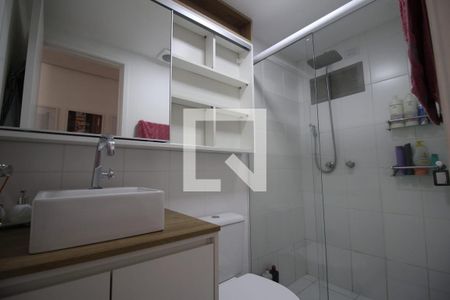 Apartamento à venda com 49m², 2 quartos e 1 vaga Apartamento à venda com 49m², 2 quartos e 1 vagaBanheiro da Suíte