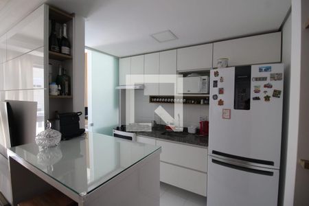 Apartamento à venda com 49m², 2 quartos e 1 vaga Apartamento à venda com 49m², 2 quartos e 1 vagaCozinha