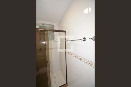 Apartamento à venda com 77m², 2 quartos e 1 vagaBanheiro