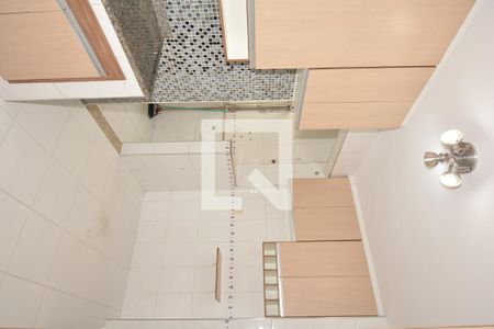 Apartamento à venda com 77m², 2 quartos e 1 vagaÁrea de Serviço