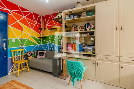 Sala de kitnet/studio à venda com 1 quarto, 30m² em Centro Histórico, Porto Alegre