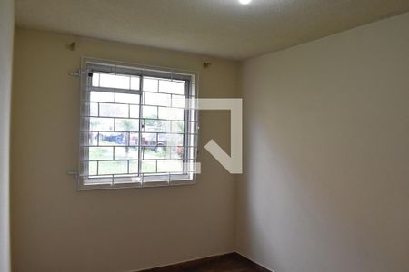 Quarto 1 de apartamento para alugar com 2 quartos, 50m² em Ganchinho, Curitiba
