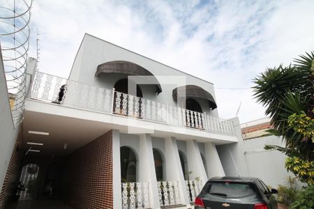 Casa à venda com 400m², 6 quartos e 4 vagasEntrada